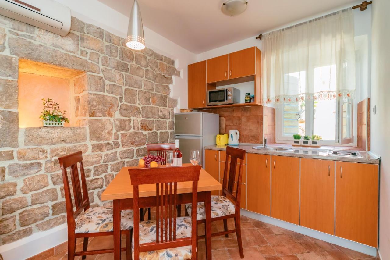 Apartments Bigovo Veljic Tivat Extérieur photo